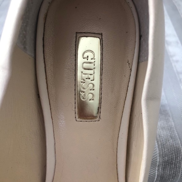 GUESS nude heels - Picture 4 of 8
